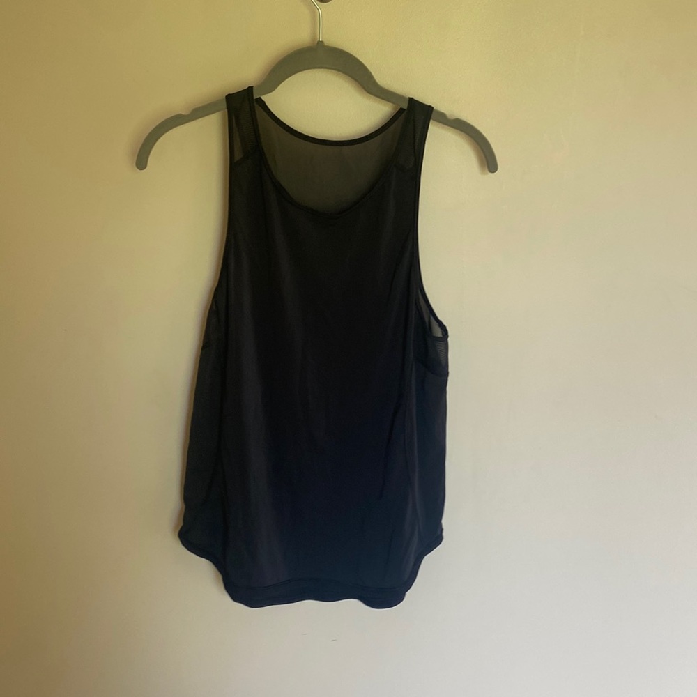 lululemon mesh detail tank top